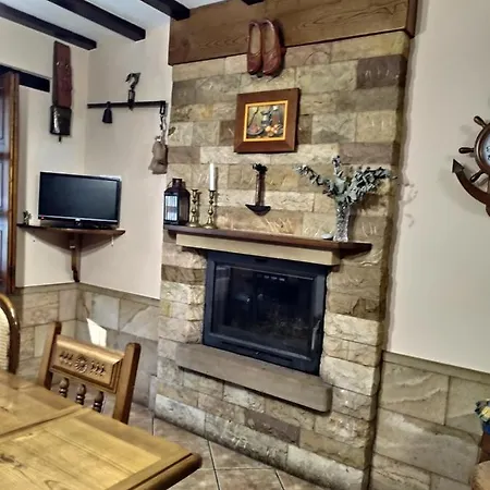 La Chimenea Cantabra 컨트리하우스 오레냐