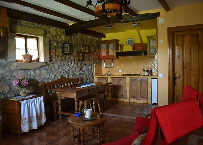 Country house La Chimenea Cantabra Orena